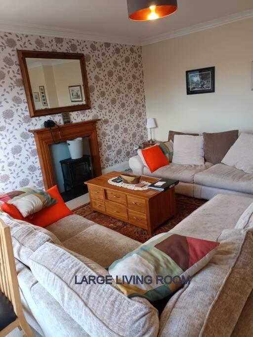 Harlech/Huge Three Bedroom/Best Location Llanbedr  Exterior photo